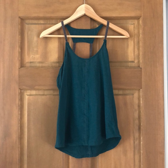 ALO Yoga tank - Picture 1 of 7